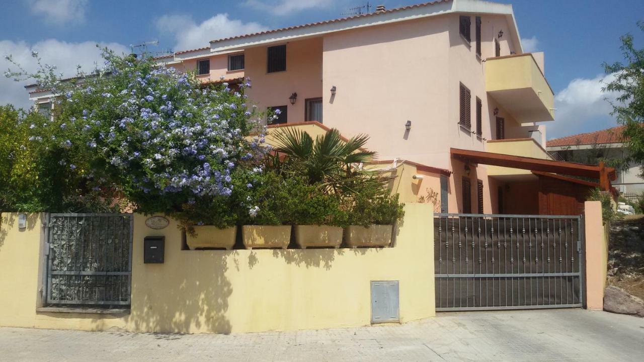 Casa Pat Lägenhet Olmedo Exteriör bild